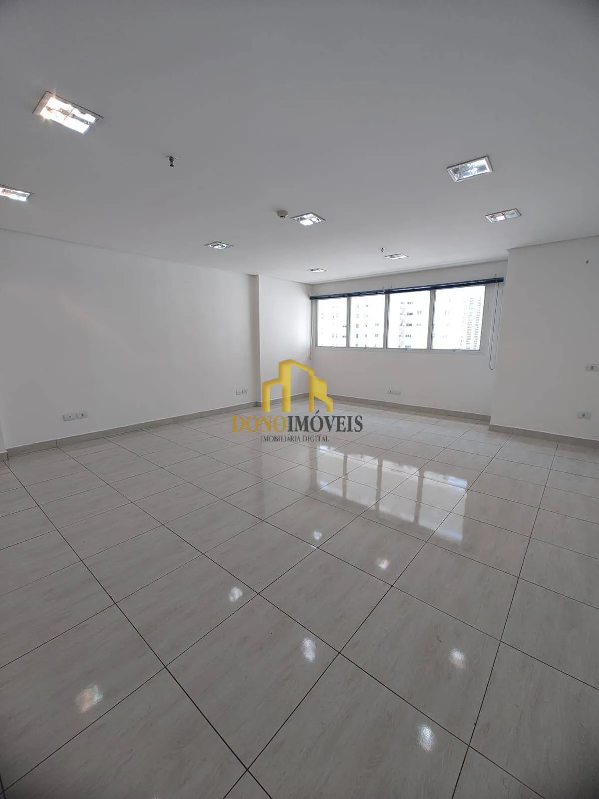 Foto do imóvel Sala comercial no domo business | 39m² | pronta para uso| 1 vaga