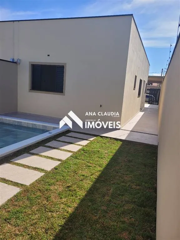 Imagem Vende-se casa lado praia na cidade de itanhaem