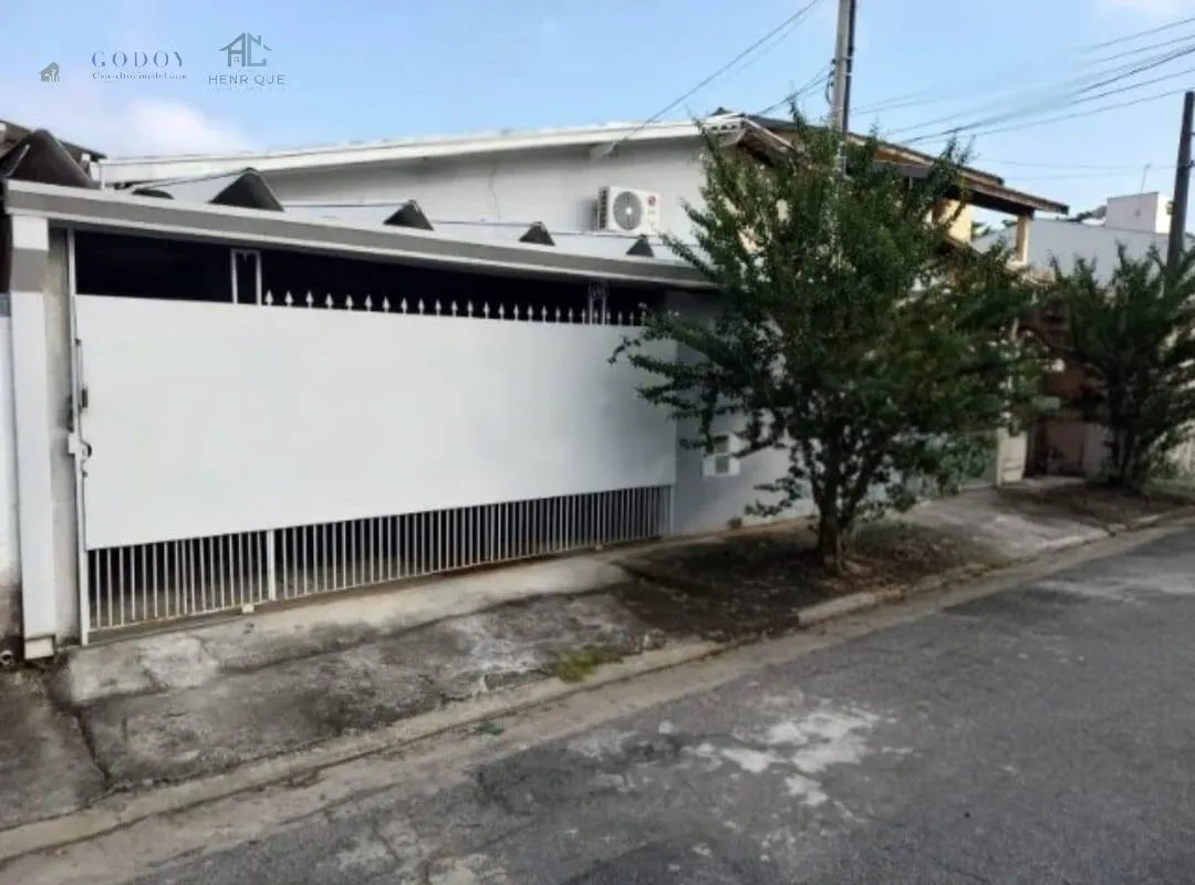 Foto do imóvel Casa 3 quartos com excelente localização central - segurança e praticidade.