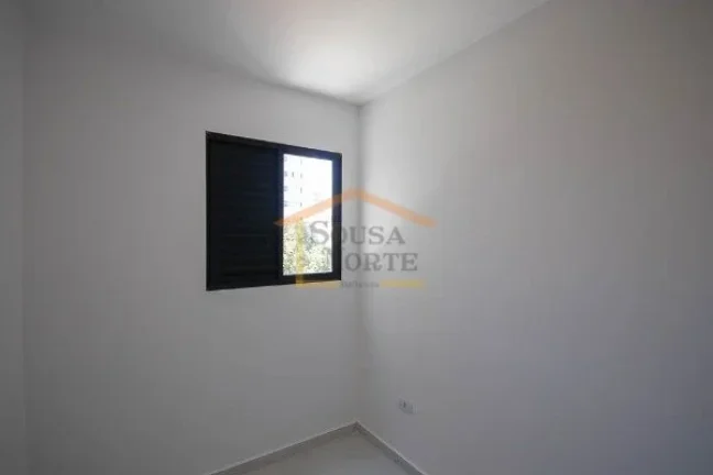 Imagem Apartamento com 33,70m², dispõe de 2 dormitórios, 1 banheiro, sala dois ambientes, cozinha com ga...