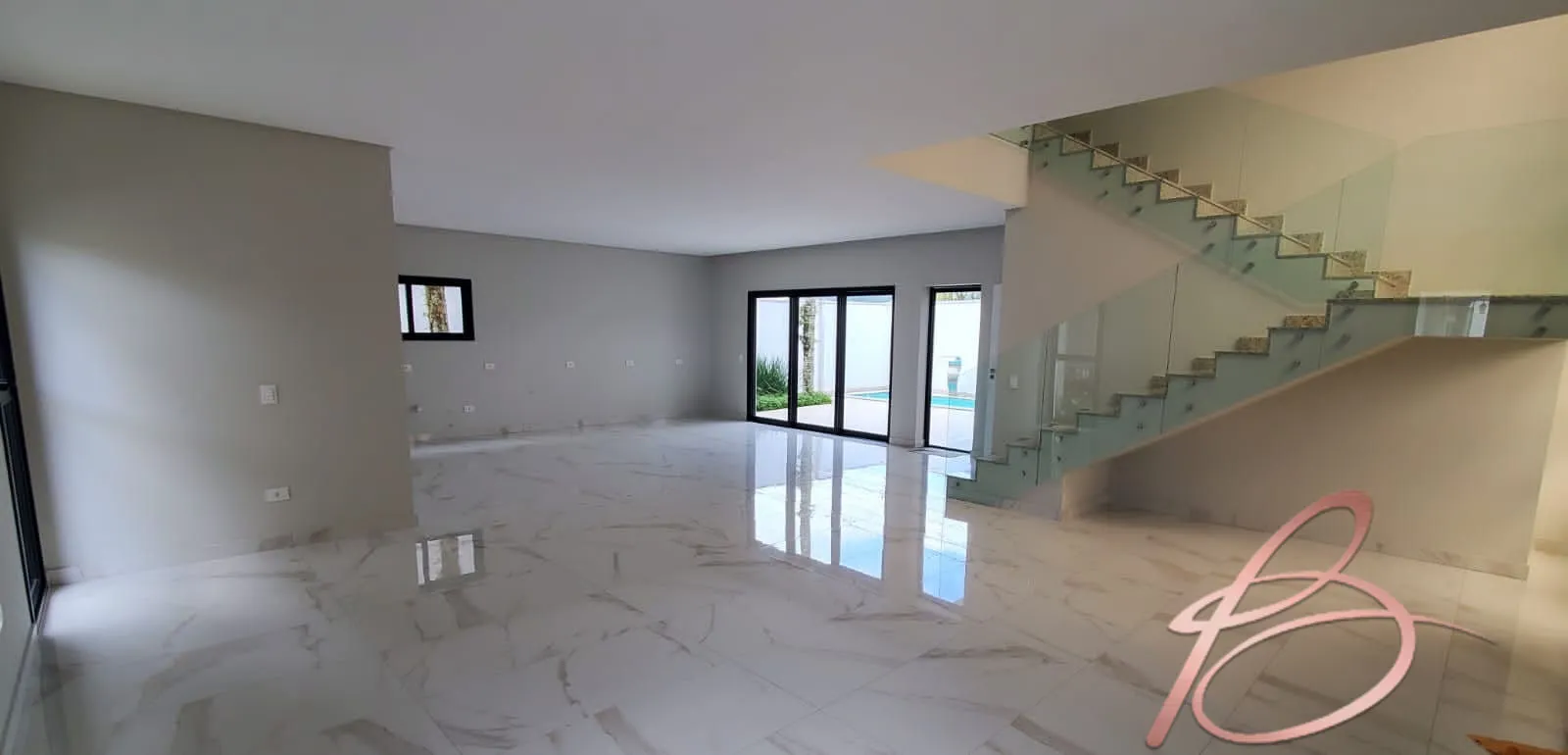 Imagem Casa à venda no bairro Barra - Balneário Camboriú/SC