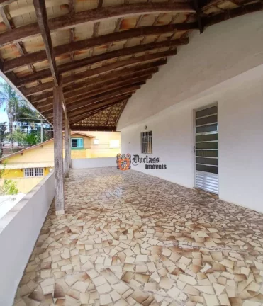 Imagem Sobrado com 4 dormitórios à venda, 180 m² por R$ 480.000,00 - Massaguaçu - Caraguatatuba/SP