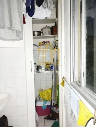 Imagem APARTAMENTO À VENDA | 2 DORMITÓRIOS – SÃO DIMAS | EXCELENTE LOCALIZAÇÃO! Você encontrou o seu novo lar! Localizado no charmoso e tradicional bairro São Dimas, este apartamento une praticidade, conforto e segurança em um só lugar.