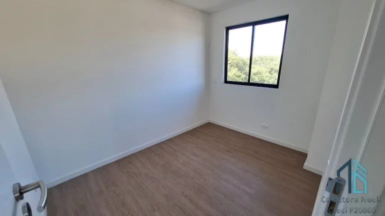 Imagem Apartamento desocupado andar alto, 03 quartos c/suíte no Tarumã em Curitiba PR