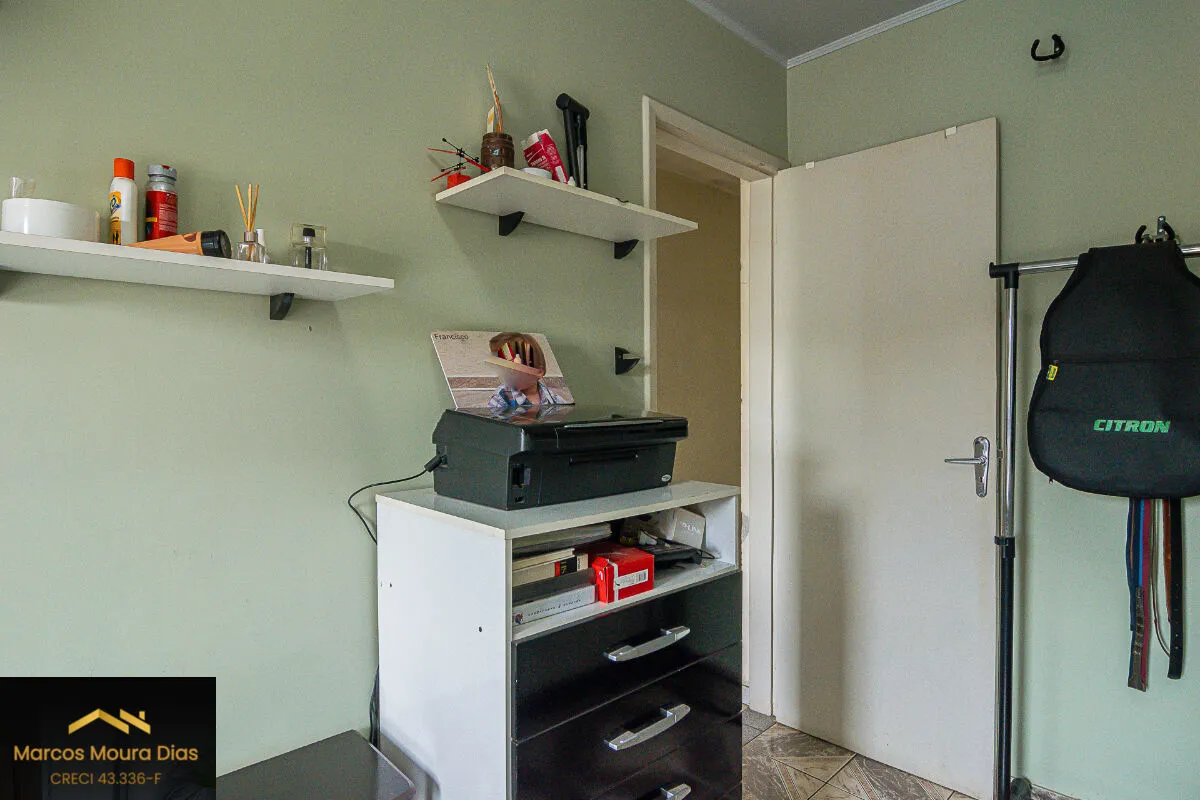 Imagem Casa Sobrado na Vila Dalva com 4 Dormitórios e 2 Vagas de Garagem, Oportunidade
