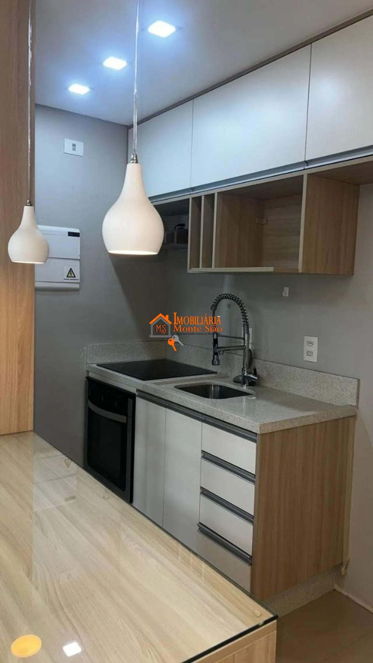 Imagem Apartamento com 2 dormitórios para alugar, 56 m² - Jardim Flor da Montanha - Guarulhos/SP