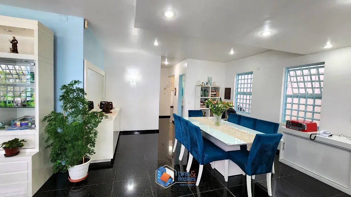 Imagem Casa para venda em Saúde com 3 quartos, sendo 3 suítes, 119m²