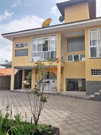 Foto do imóvel Casa com 5 dormitórios à venda, 296 m² por R$ 1.600.000,00 - Centro - Brazópolis/MG