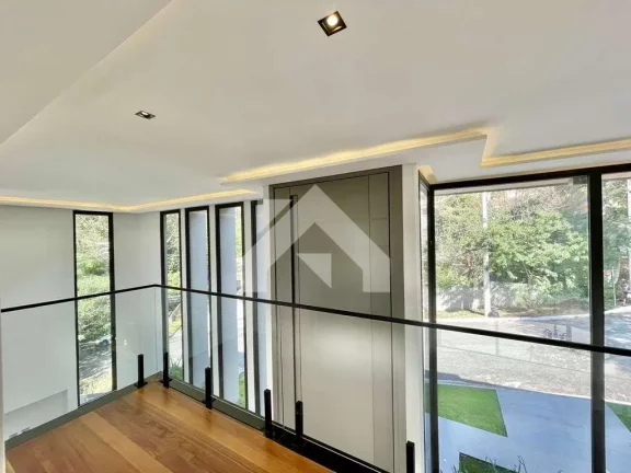 Imagem Casa de Condomínio em São Paulo II - Cotia