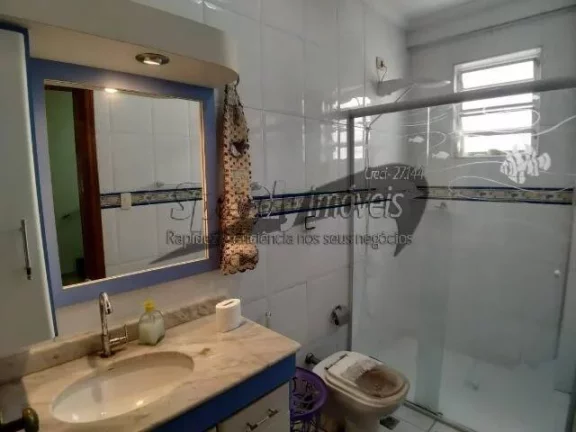 Imagem Casa em Santos 3 dormitórios, Rua Bolivia bairro Aparecida