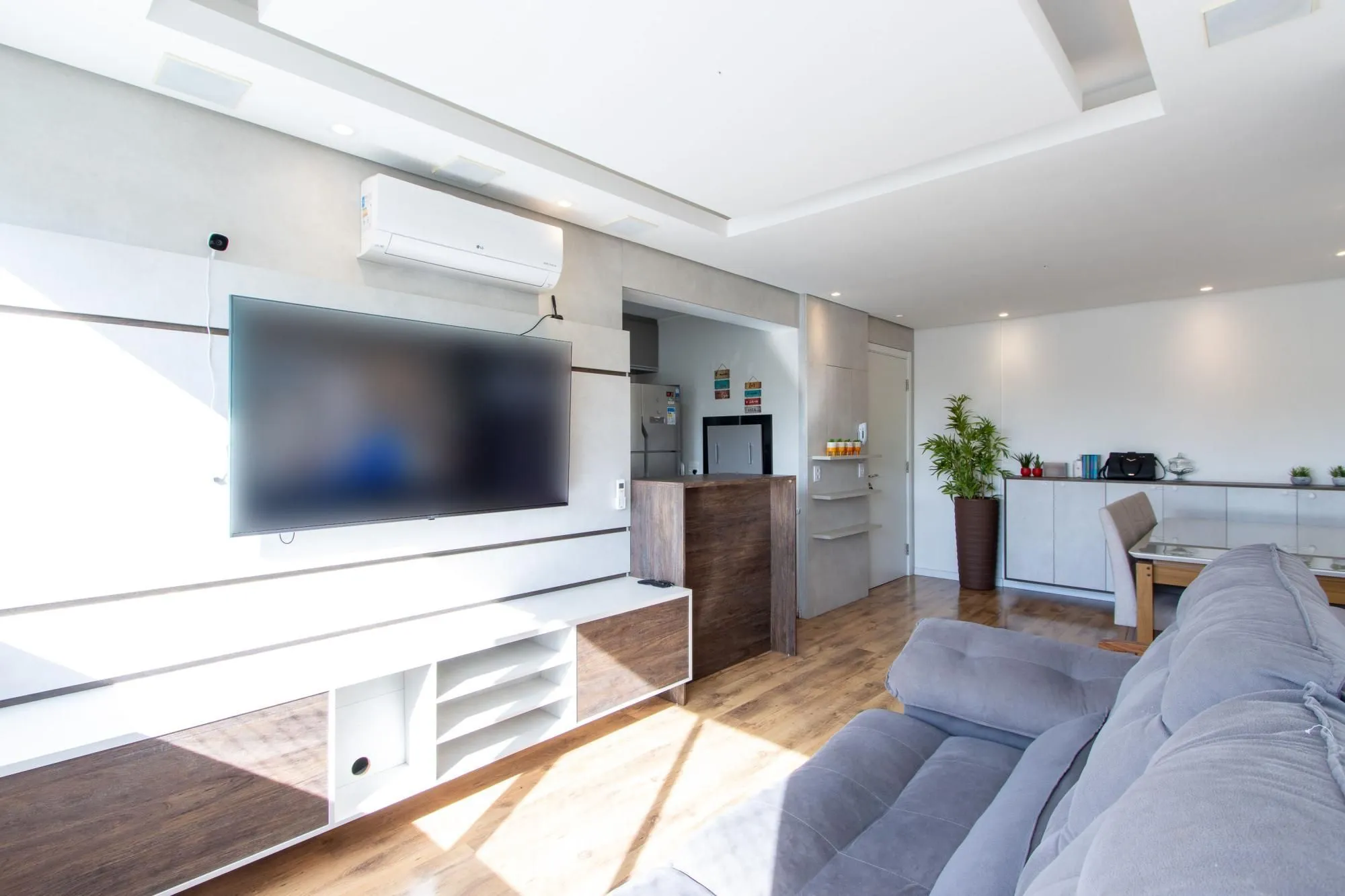 Imagem Lindo apartamento de 3 dormitórios, sendo 1 com suíte
