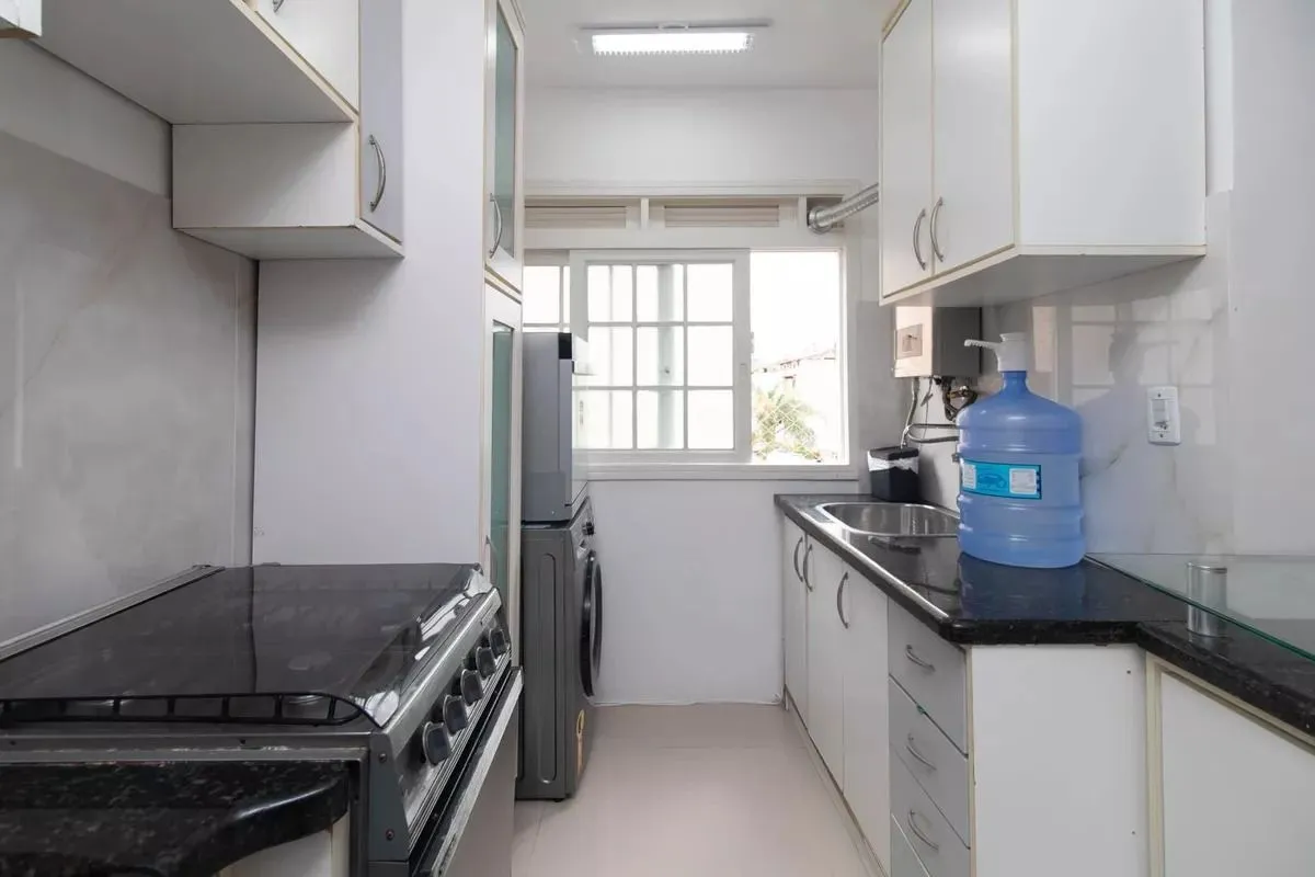 Imagem Apartamento com 03 dormitorios e vaga de garagem na Cavalhada -Porto Alegre/RS