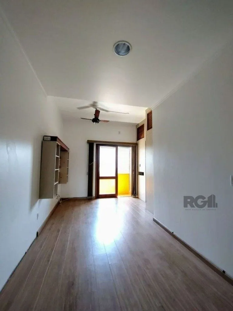 Imagem Casa de 3 dormitórios no bairro Ipanema - Porto Alegre