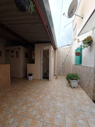 Imagem CASA TÉRREA- 2 QUARTOS- QUINTAL - ÁREA GOURMET - COND. JD DAS DÁLIAS
