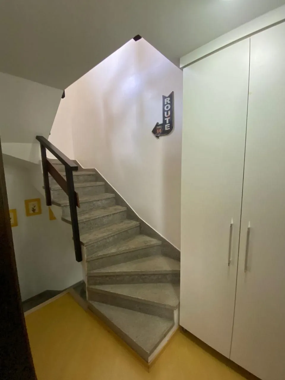 Imagem Casa à Venda em Sarandi - 3 Dormitórios, 1 Suíte, 2 vagas