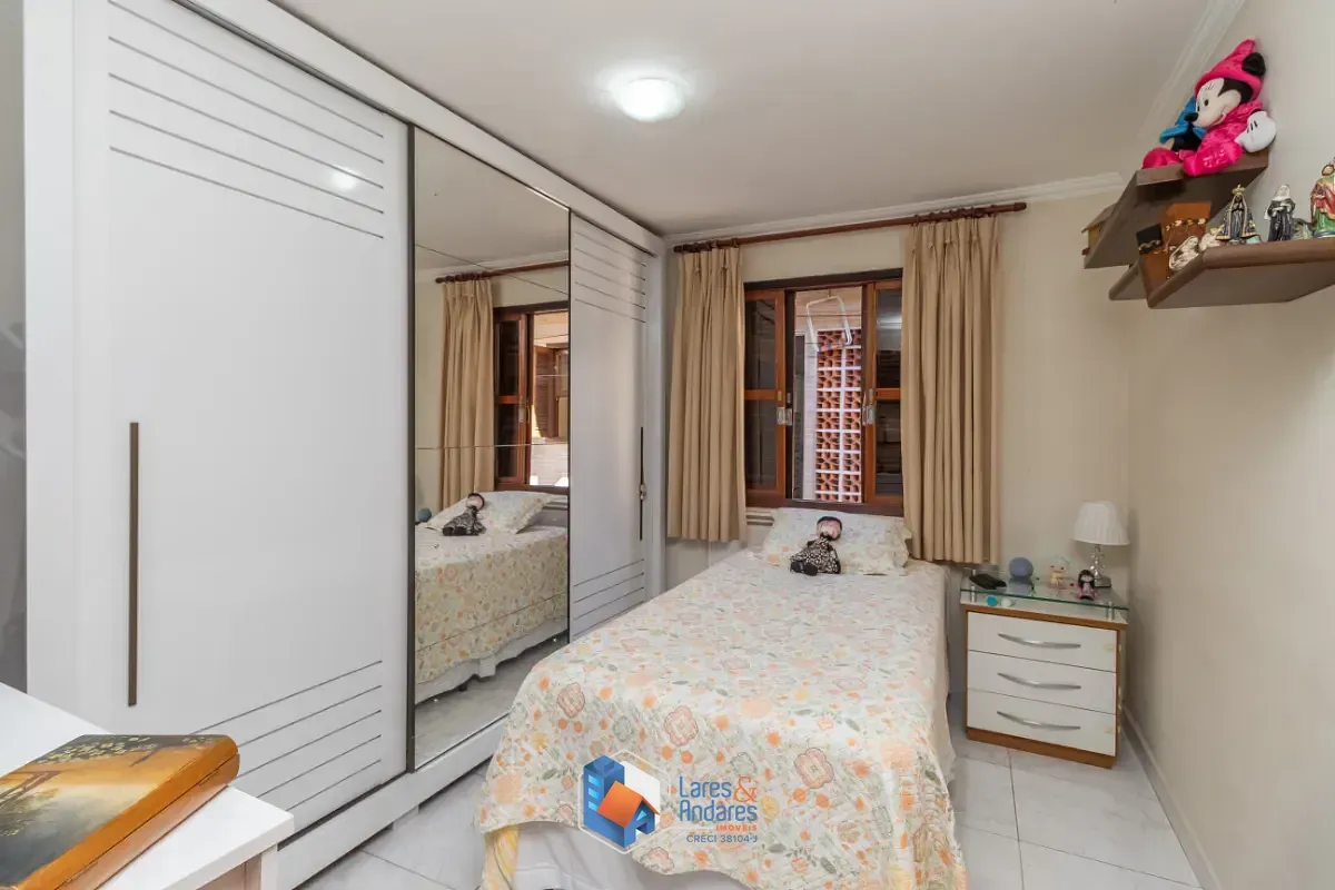 Imagem Casa no condomínio Conjunto Residencial Village Eldorado para venda com 3 quartos, sendo 3 suítes, 125m²