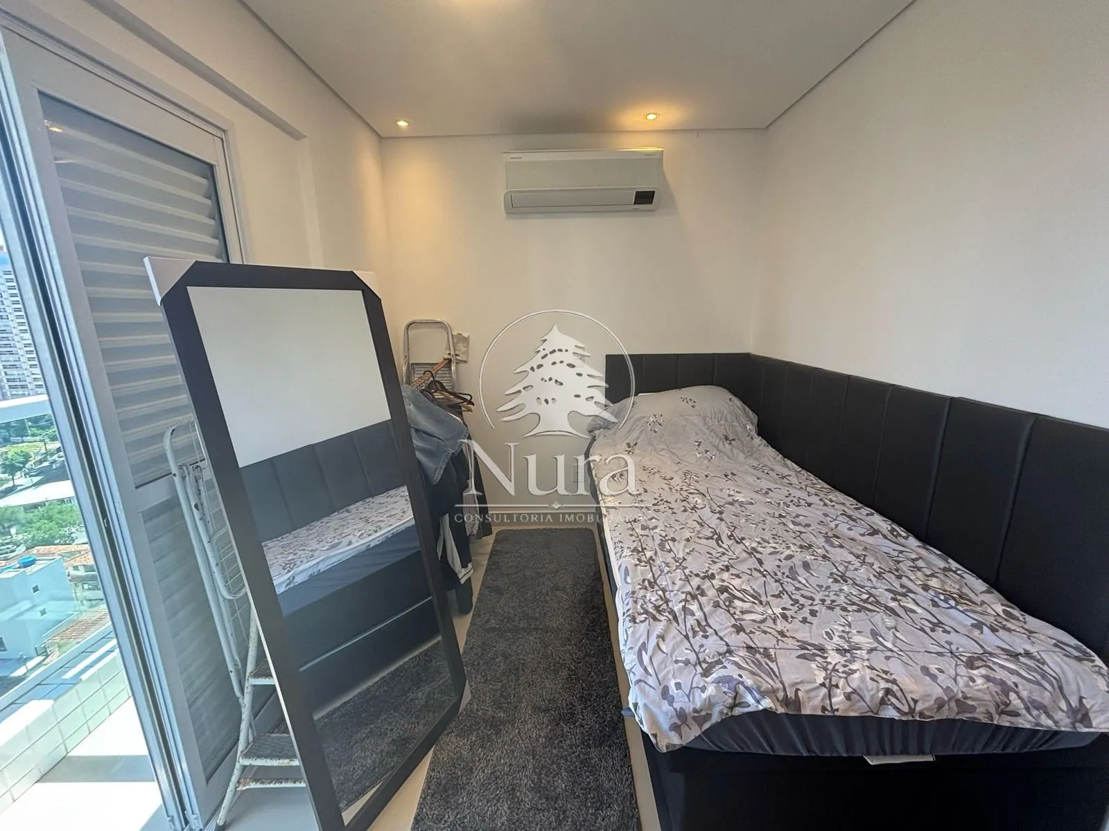 Imagem Apartamento de 2 quartos, 65m² no bairro Embaré, em Santos