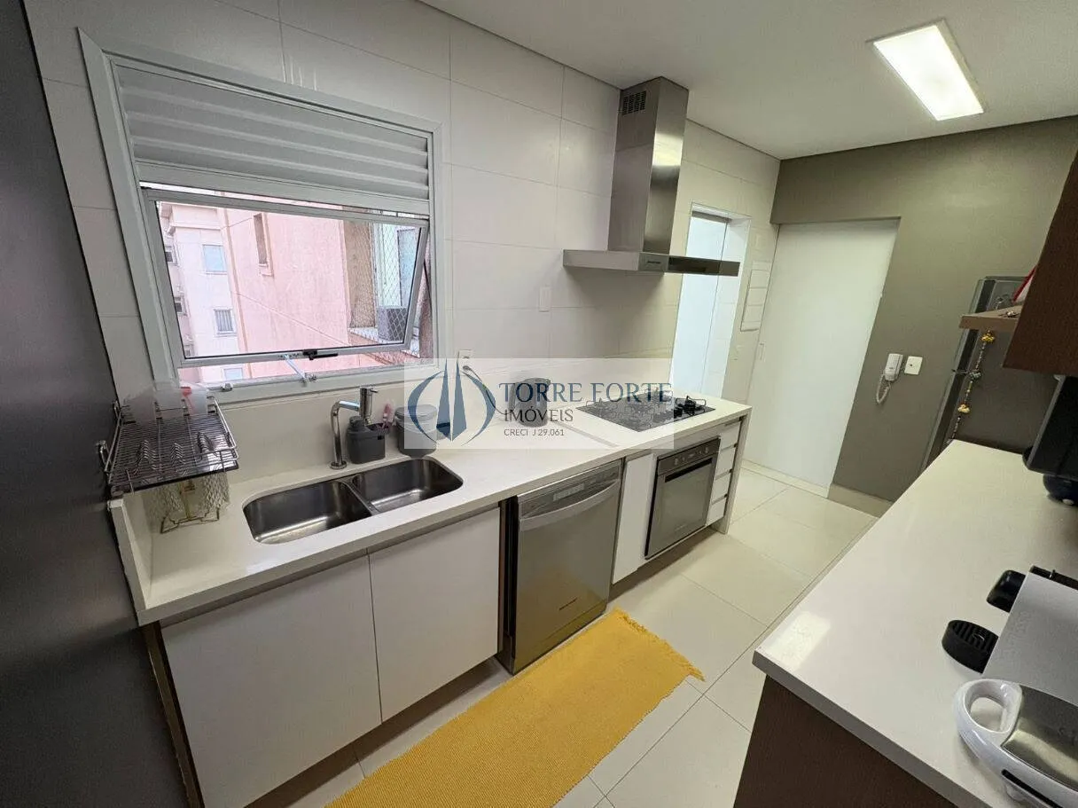 Imagem Excelente apartamento com 112 m², 3 dormitórios, sendo 1 suíte, 3 vagas