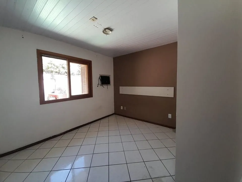 Imagem Casa no bairro Hípica 2 dormitórios - Moradas do Sul