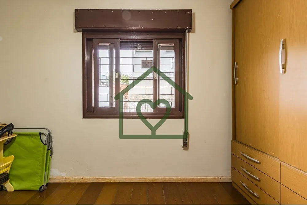 Imagem Descubra essa incrível casa à venda em Porto Alegre, no bairro Vila Ipiranga, uma das regiões mai...