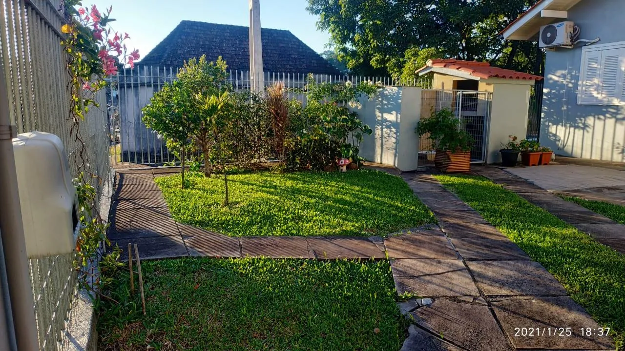 Imagem Casa para venda no bairro Guarani, Novo Hamburgo - 3 dormitórios