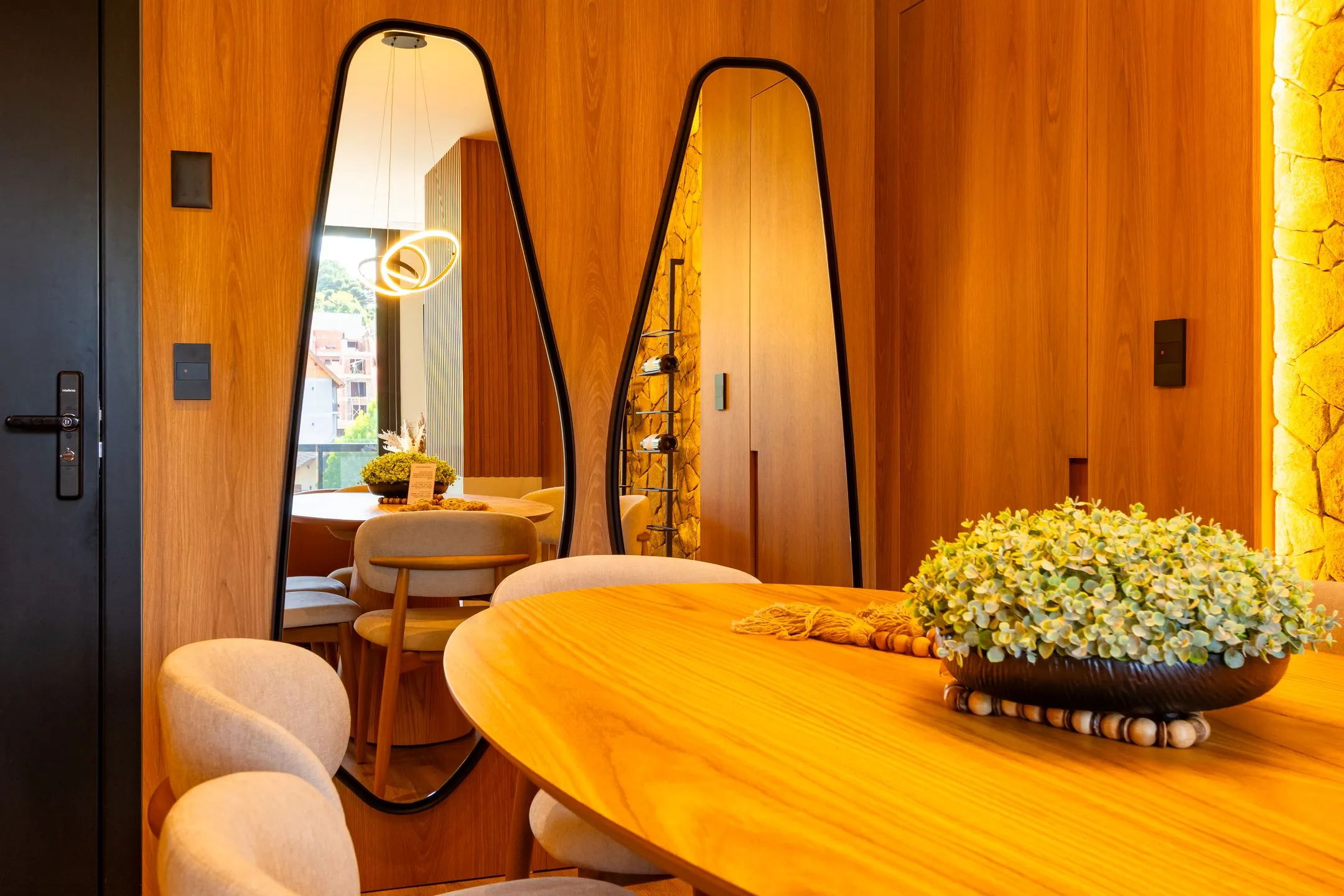 Imagem Apartamento à venda em Gramado, Centro, com 2 quartos, 79.74m2