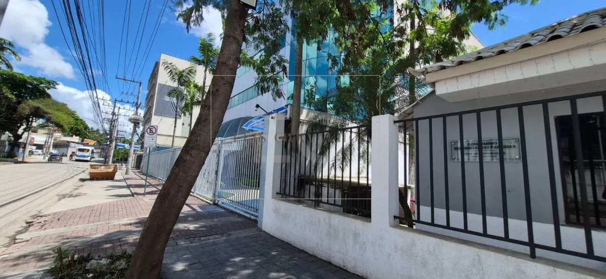 Imagem Apartamento à venda - 2 quartos - Ao lado do Colégio Adventista - Campo Grande-RJ