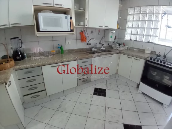 Imagem Apartamento a venda com 3 quartos, dependência, vista lateral para o mar no bairro Pompéia em Santos por R$850.000,00