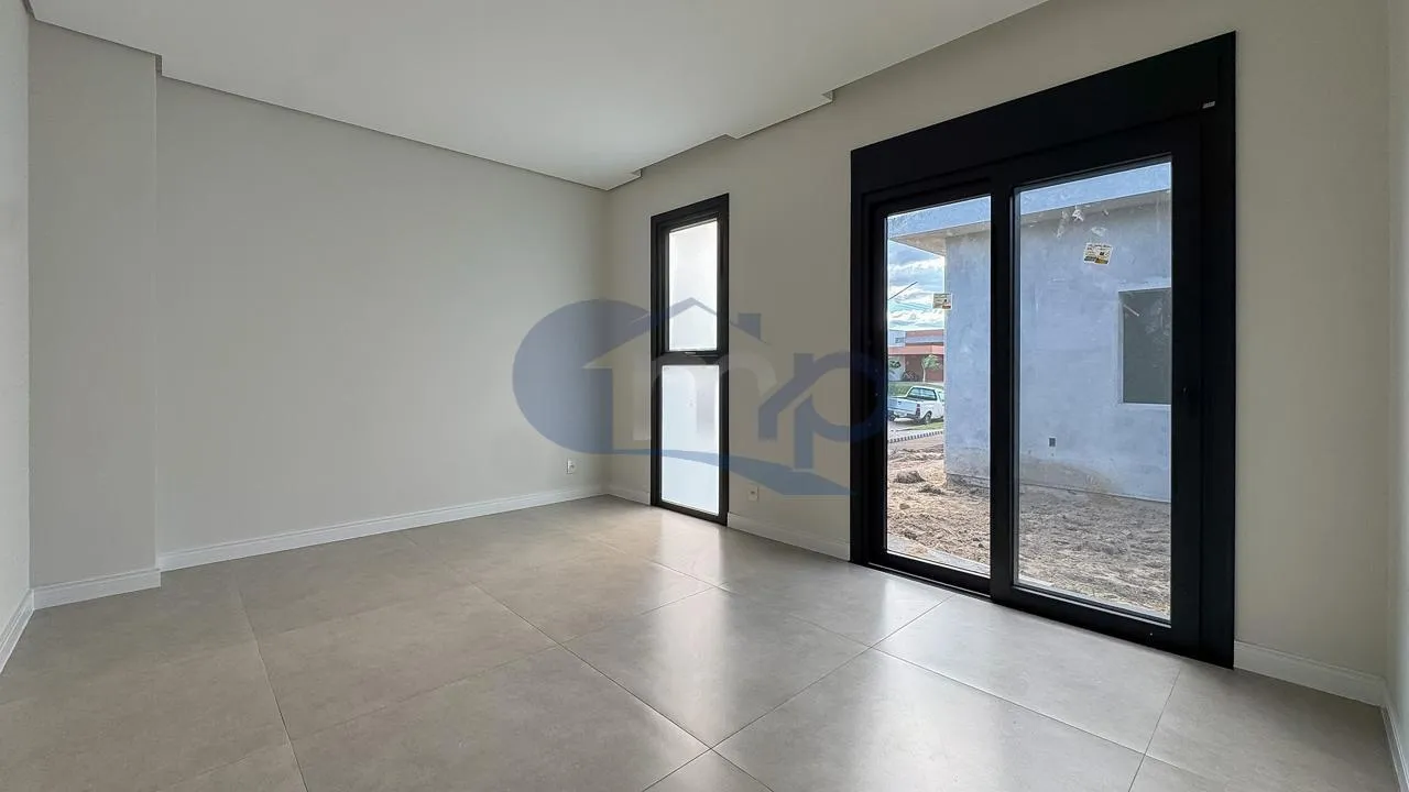 Imagem Casa de alto padrao com piscina privativa a venda na Costa do Mampituba, Passo de Torres/SC