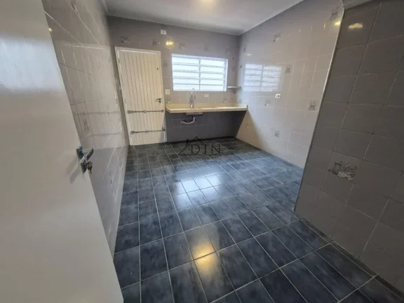 Imagem Sobrado na Vila Constança, 3 dormitórios, 2 vagas, 100% reformado!
