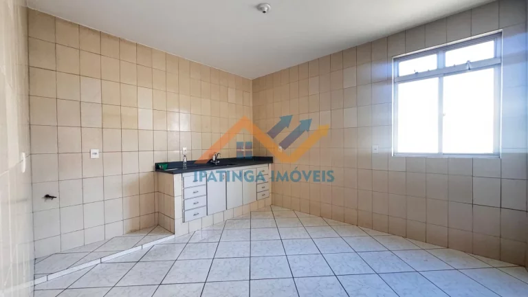 Imagem Apartamento amplo com área de claraboia á venda no bairro Iguaçu - Ipatinga