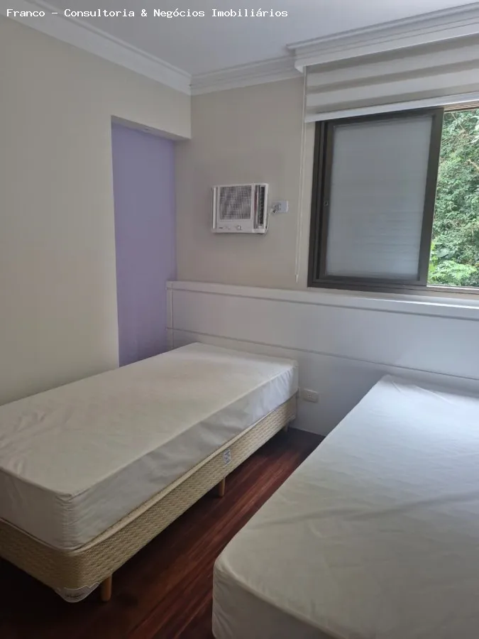 Imagem Apartamento para Venda em Guarujá, Pitangueiras, 5 dormitórios, 2 suítes, 4 banheiros, 2 vagas