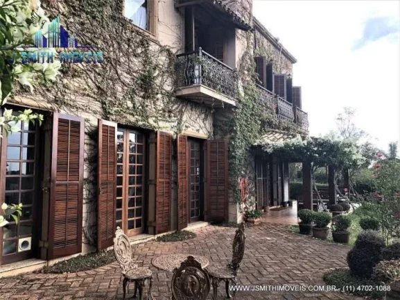 Imagem CASA Clássica e maravilhosa! 3 suítes, linda vista e casa hóspedes!