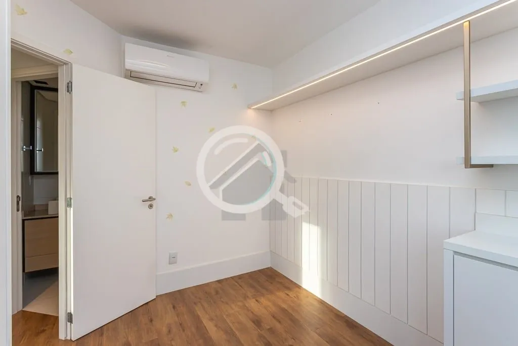 Imagem Apartamento de 2 dormitórios de 71 m² mobiliado e decorado em alto padrão. Suíte, banheiro socia...