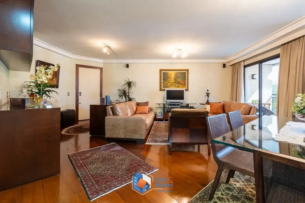 Imagem Apartamento para venda em Moema com 3 quartos, sendo 1 suíte, 120m²