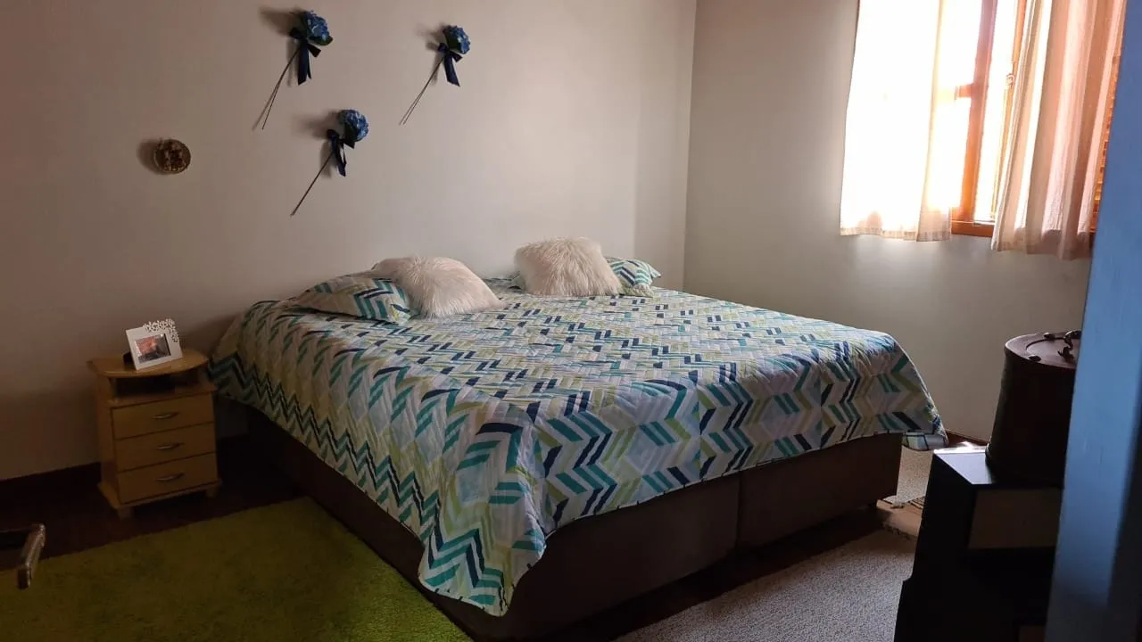 Foto do imóvel Casa à venda 4 Quartos, 3 Vagas, 300M², Crispim, Pindamonhangaba - SP