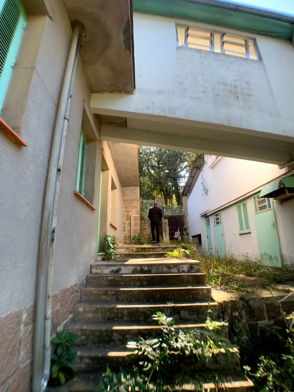Imagem Terreno para Venda - 1.100m² Com Vista Para o Guaíba