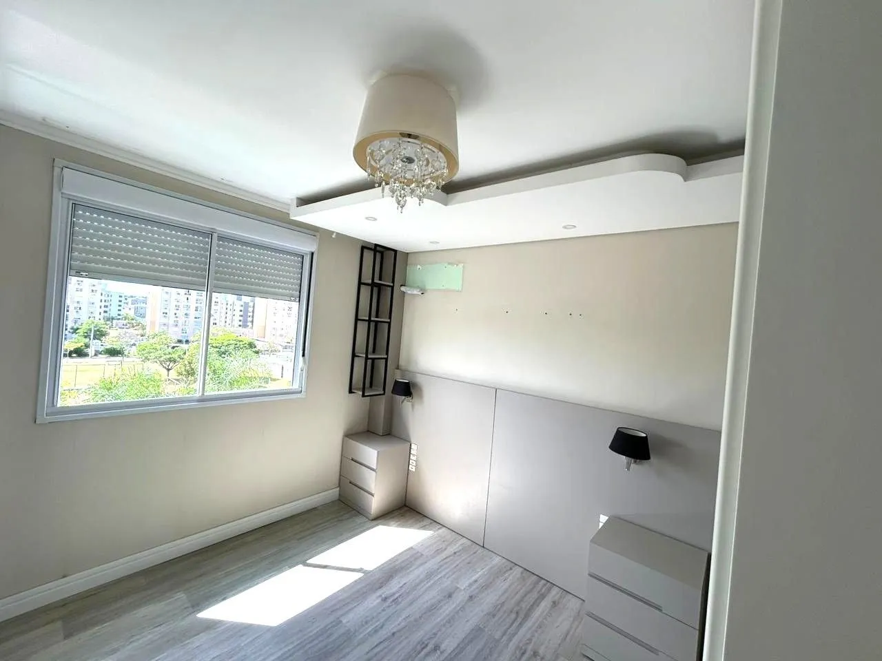Imagem Apartamento no Sarandi de 3 dormitórios e 2 vagas