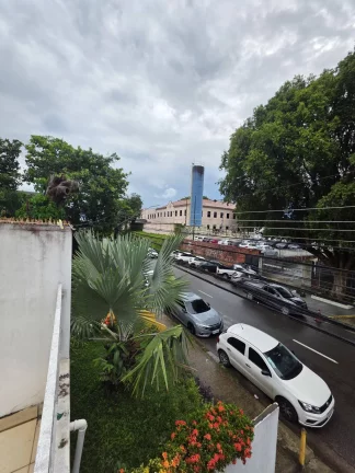 Imagem CASA NA PRAÇA 14 DE JANEIRO - MANAUS
