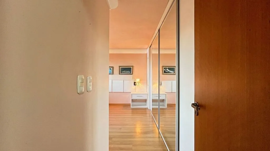 Imagem Apartamento 3 dorms à venda Rua João Ernesto Schmidt, Jardim Sabará - Porto Alegre
