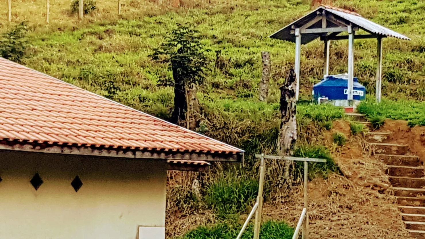 Imagem Chácara à venda 1 Quarto, 110000.25M², Água Preta, Pindamonhangaba - SP