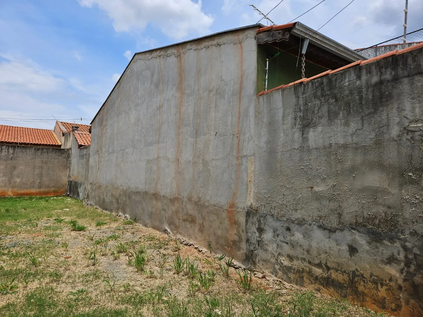 Imagem Oportunidade: Lindo Terreno no Wanel Ville 5
