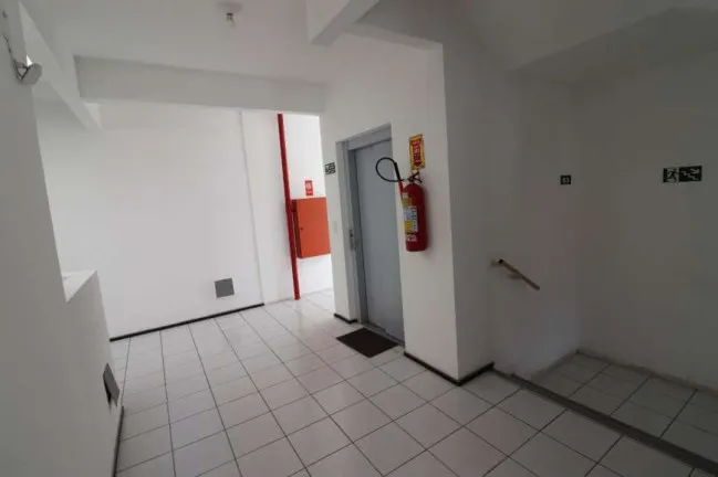 Imagem Apartamento com 3 Quartos à Venda, 70 m²em Presidente Kennedy - Fortaleza