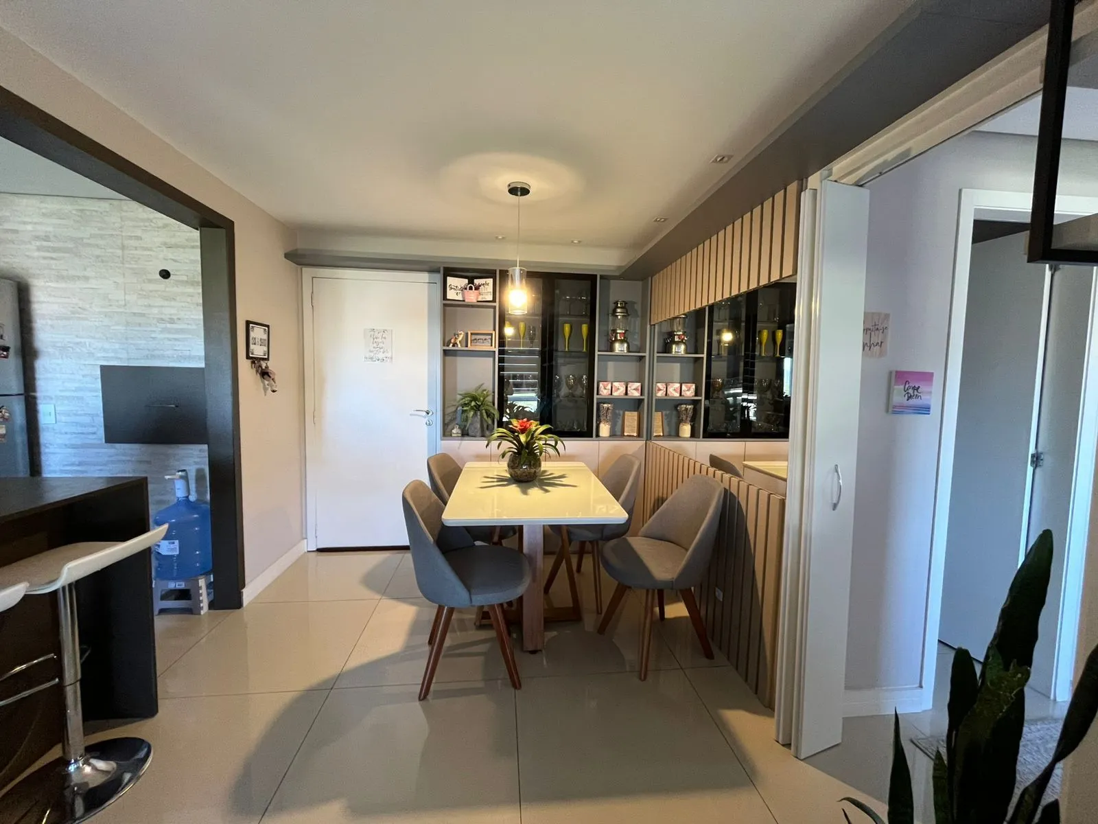 Imagem Apartamento de 3 quartos a venda no Forest Park