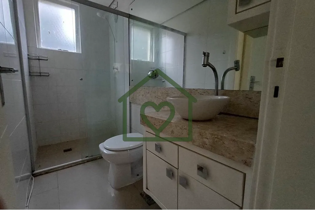 Imagem Bem-vindo ao seu novo lar no coração do bairro Partenon, em Porto Alegre! Este apartamento encanta...