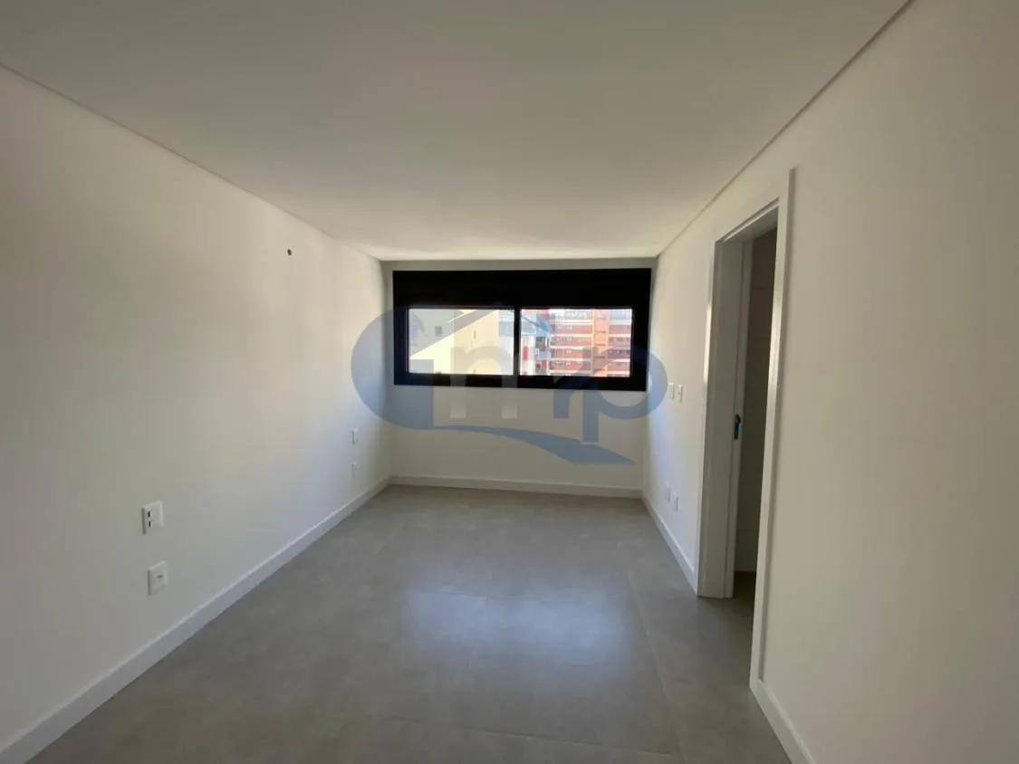 Imagem Apartamento a venda com 2 dormitorios no centro de Torres/RS