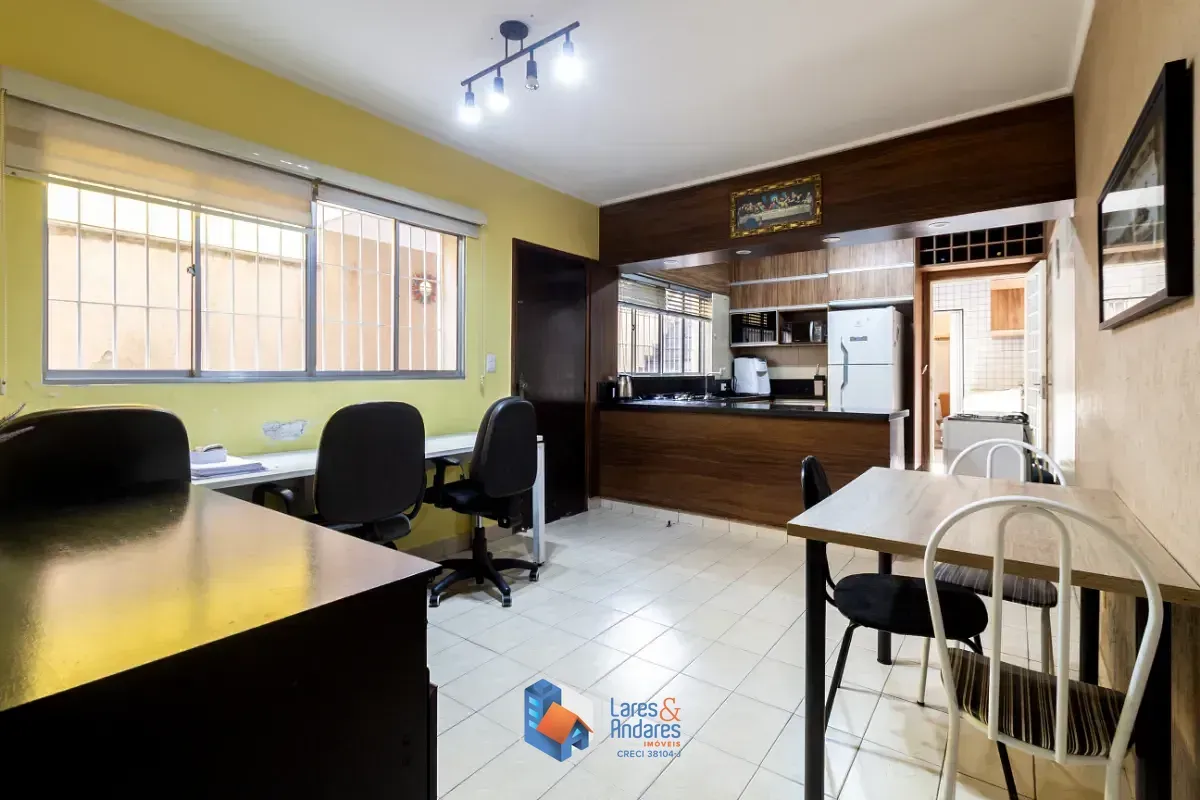Imagem Sobrado para venda em Jardim Marisa com 3 quartos, sendo 1 suíte, 174m²