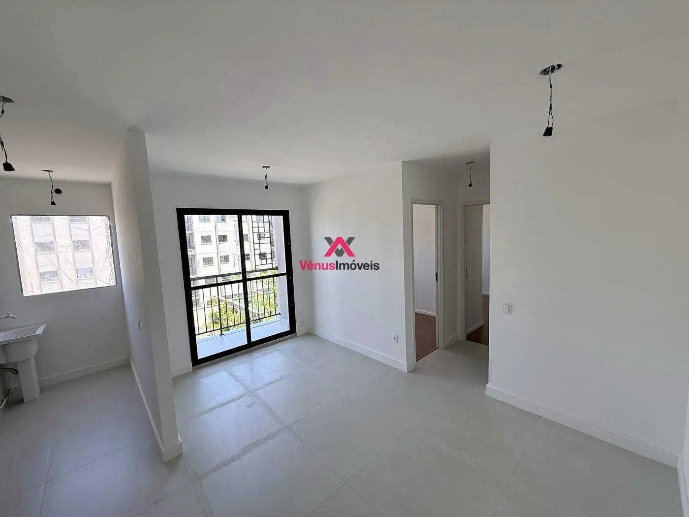 Foto do imóvel Apartamento para Venda em Rio de Janeiro, Jacarepaguá, 2 dormitórios, 1 suíte, 2 banheiros, 1 vaga em Rua Adílio de Oliveira Gonçalves