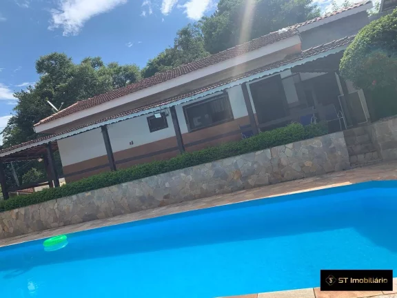 Imagem Bela Chácara em Atibaia 3900m² Analisa entrada parcelas e carro $ 850mil