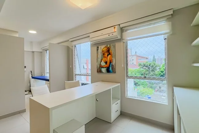 Imagem Sala para venda no bairro Petrópolis em Porto Alegre